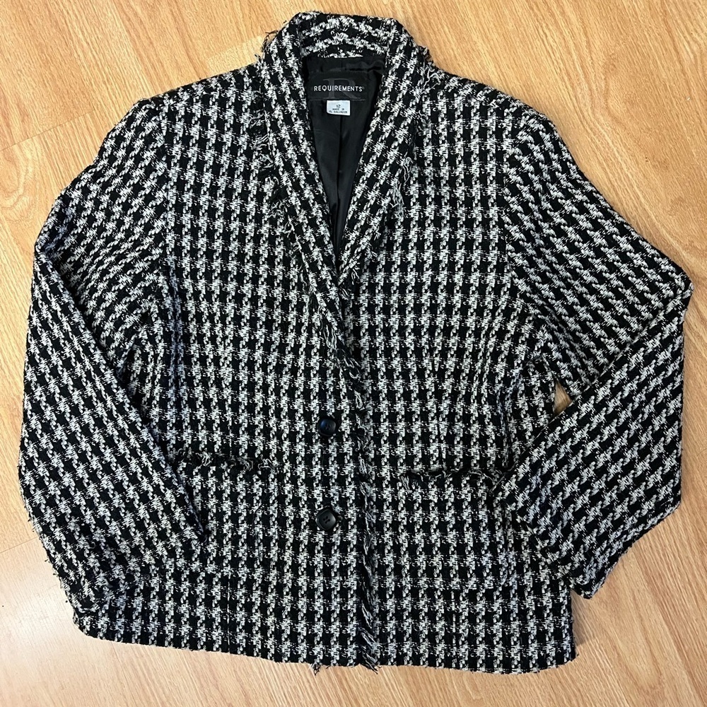 Houndstooth Vintage Women's Requirements Classic Black and White Blazer Sz 12